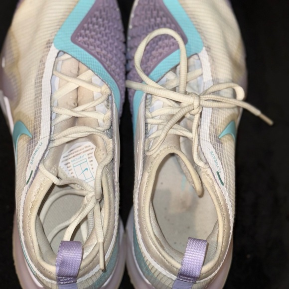 Nike Purple and Blue Athletic Shoes with Iridescent Design - Picture 8 of 12